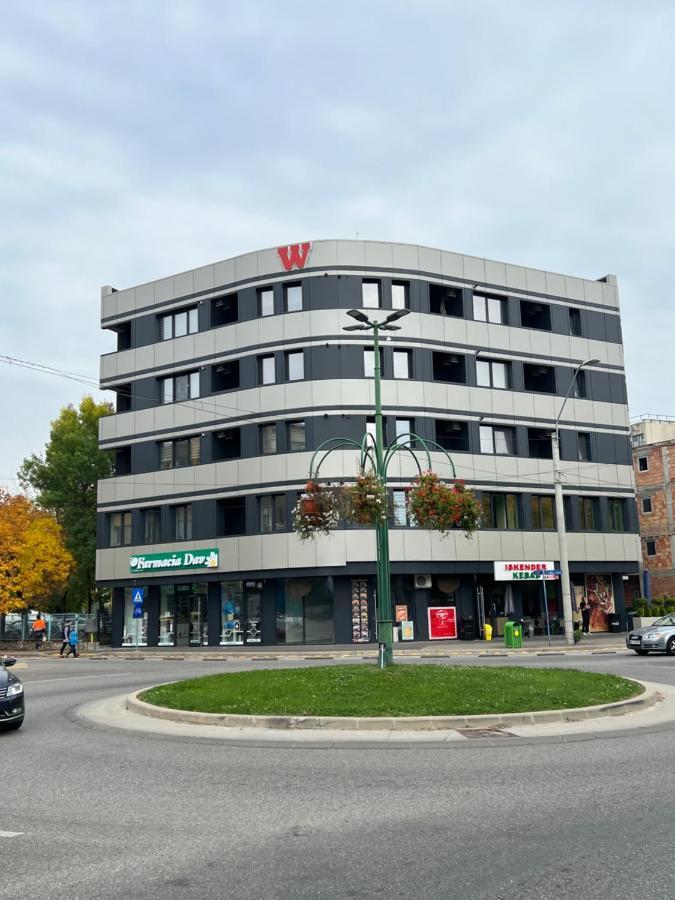 Ella Wings Apartahotel Drobeta Turnu Severin Exteriér fotografie